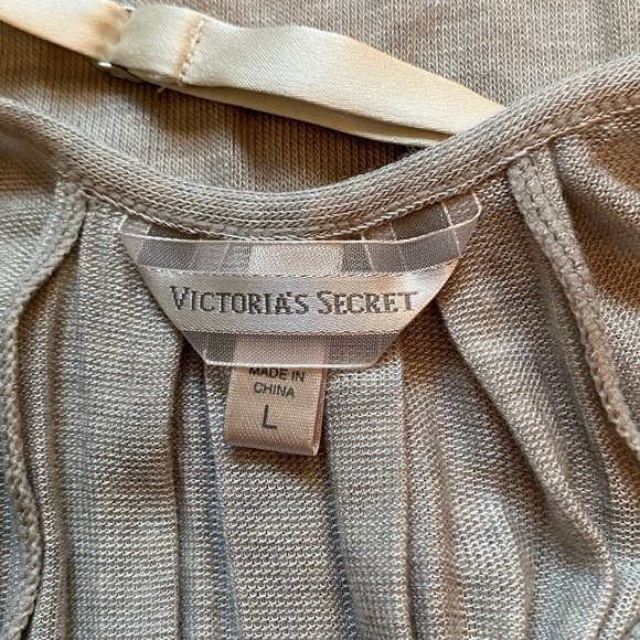 Victoria’s Secret maxi size Large - Picture 13 of 13